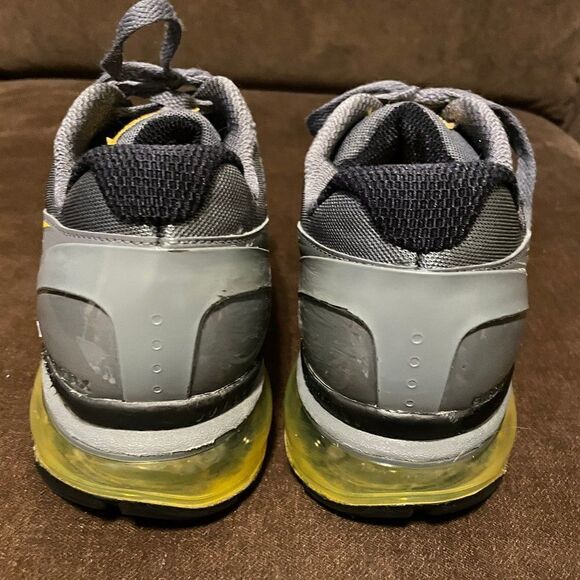 Vintage NIKE LIVESTRONG Dark Grey Marigold Yellow Air Max 2010 Size 8 41 EUR - Picture 5 of 10